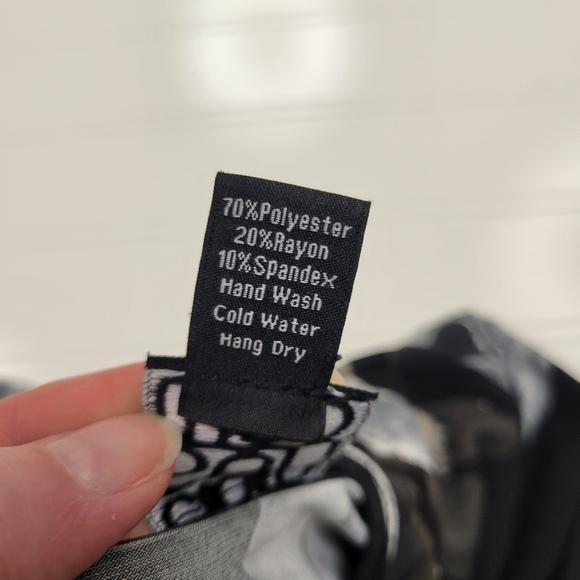 Clara Sun Woo Top Tunic 3/4 Sleeve Scoop Neck Slit Side Leaves Size Large - Picture 7 of 7